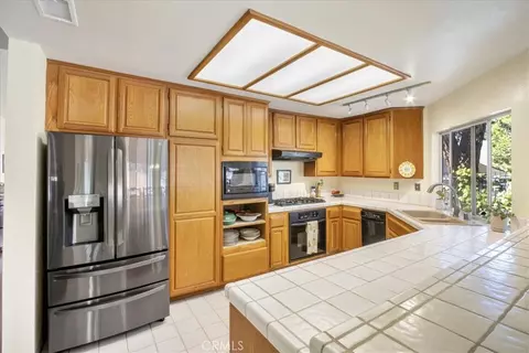 Kitchen - 43991 Gatewood, Temecula, CA 92592 photo 2 of 6