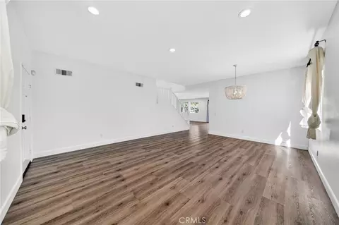 Living - 33650 Abbey Rd, Temecula, CA 92592 photo 3 of 12