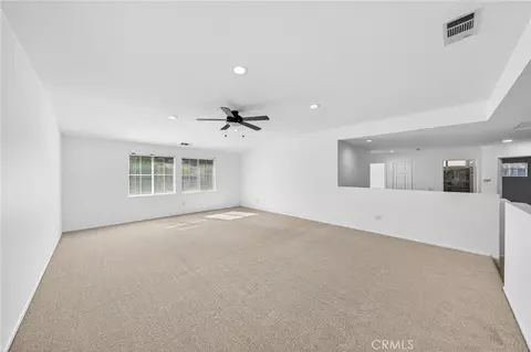 Living - 33650 Abbey Rd, Temecula, CA 92592 photo 10 of 12