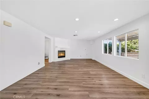 Living - 33650 Abbey Rd, Temecula, CA 92592 photo 6 of 12