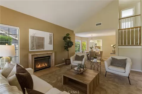 Living - 43866 Butternut, Temecula, CA 92592 photo 3 of 4