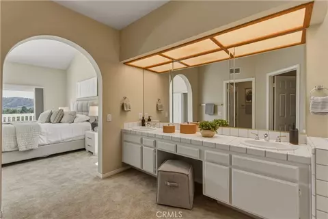 Bath - 43866 Butternut, Temecula, CA 92592 photo 3 of 4