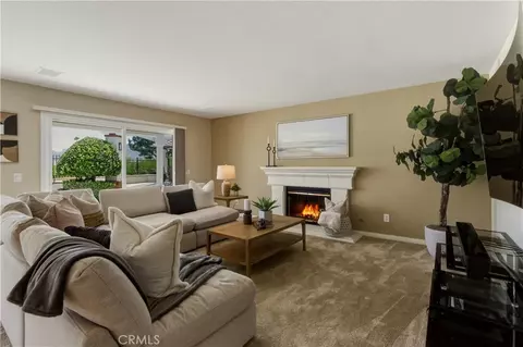 Living - 43866 Butternut, Temecula, CA 92592 photo 4 of 4