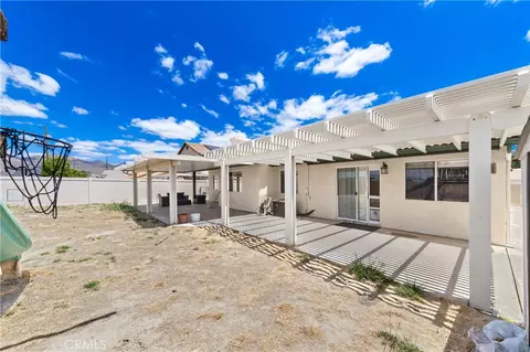 Exterior - 823 Pike Dr, Hemet, CA 92544 photo 6 of 8