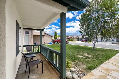 Exterior - 823 Pike Dr, Hemet, CA 92544 photo 2 of 8