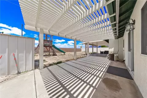 Exterior - 823 Pike Dr, Hemet, CA 92544 photo 5 of 8