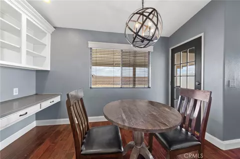 Dining - 823 Pike Dr, Hemet, CA 92544 photo 2 of 2