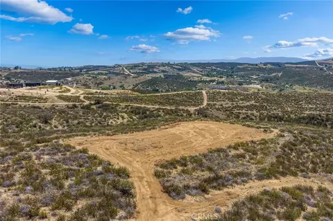 38799 Calle Segovia, Temecula, CA 92592 photo 23