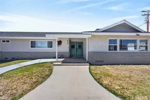 940 E Whittier, Hemet, CA 92543