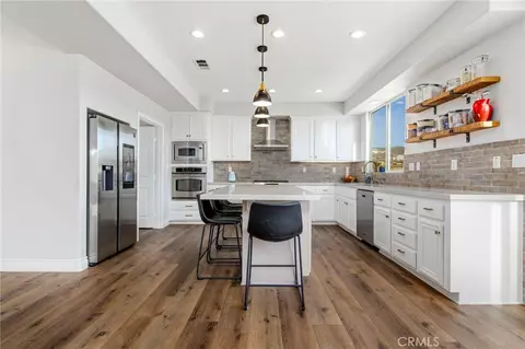 Kitchen - 44059 Rosee Ct, Temecula, CA 92592 photo 2 of 6