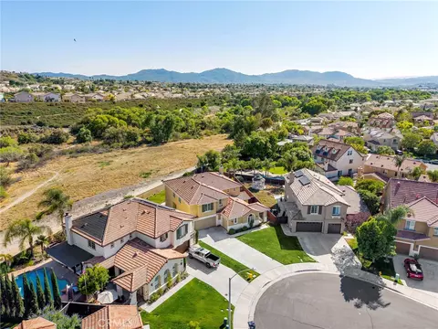 View/Area - 44059 Rosee Ct, Temecula, CA 92592 photo 7 of 8