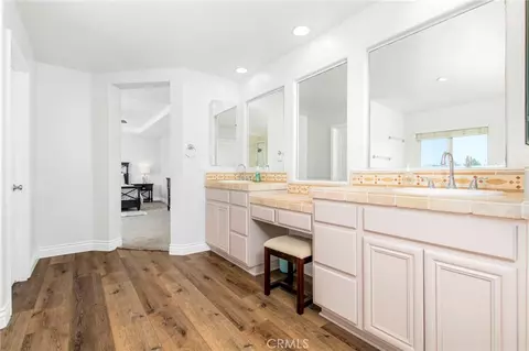 Entry Way - 44059 Rosee Ct, Temecula, CA 92592 photo 5 of 7