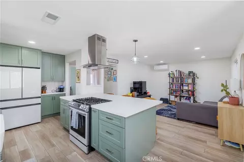 Kitchen - 289 Lustrosos St, Oceanside, CA 92057 photo 2 of 5
