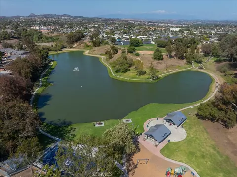 View/Area - 289 Lustrosos St, Oceanside, CA 92057 photo 16 of 17