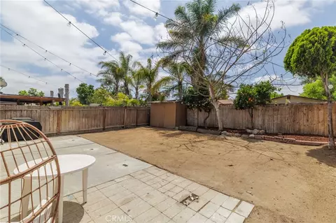 Exterior - 289 Lustrosos St, Oceanside, CA 92057 photo 5 of 9