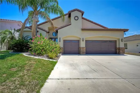 30896 Emperor, Canyon Lake, CA 92587