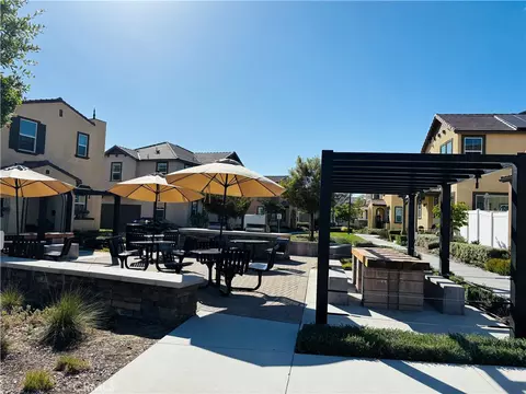 Exterior - 40472 Melrose, Temecula, CA 92591 photo 8 of 9