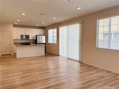 Living - 40472 Melrose, Temecula, CA 92591 photo 1 of 3