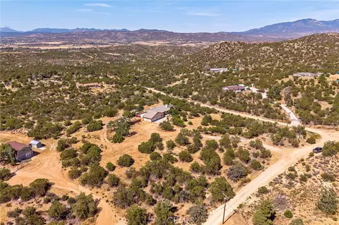 View/Area - 44980 Terwilliger, Anza, CA 92539 photo 5 of 7