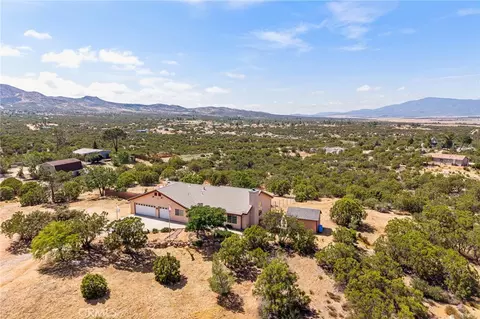 View/Area - 44980 Terwilliger, Anza, CA 92539 photo 2 of 7