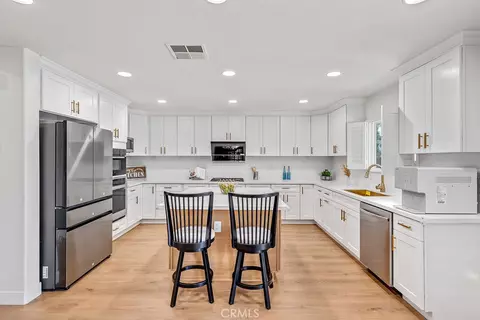 Kitchen - 32992 Monte, Temecula, CA 92592 photo 1 of 5