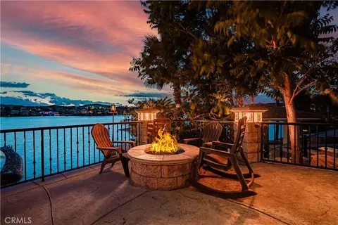 29723 Eagle Point Dr, Canyon Lake, CA 92587