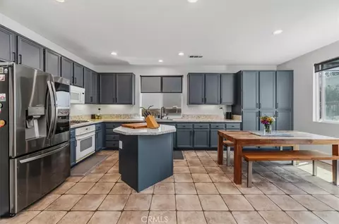 Kitchen - 45308 Escalon, Temecula, CA 92592 photo 2 of 5