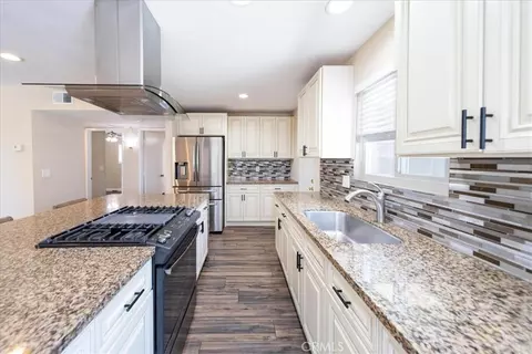 Kitchen - 3754 Gail, Oceanside, CA 92056 photo 6 of 9