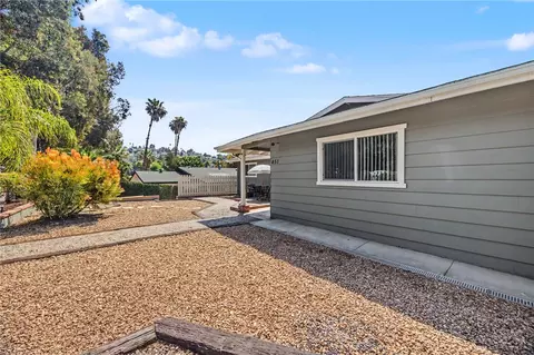 Exterior - 451 E 10th Ave, Escondido, CA 92025 photo 4 of 10
