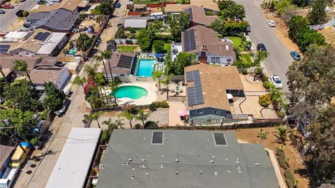 View/Area - 451 E 10th Ave, Escondido, CA 92025 photo 12 of 15