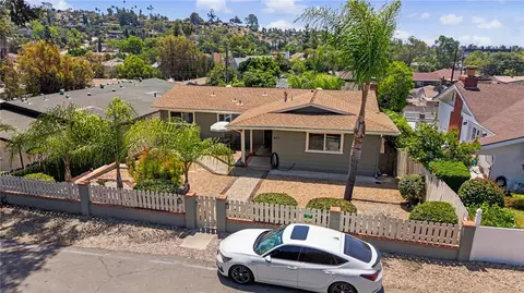 View/Area - 451 E 10th Ave, Escondido, CA 92025 photo 2 of 15