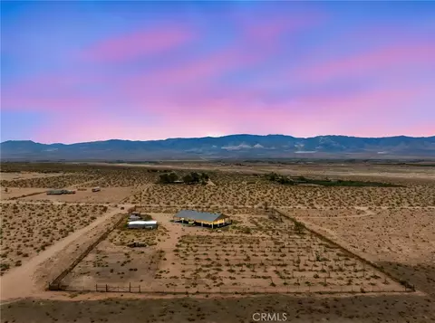 36990 Cambria Rd, Lucerne Valley, CA 92356