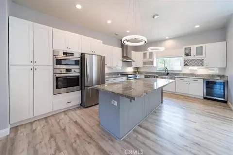 Kitchen - 32700 Cox, Menifee, CA 92584 photo 1 of 5
