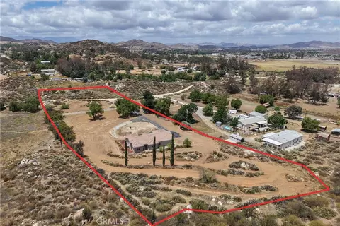 View/Area - 32700 Cox, Menifee, CA 92584 photo 1 of 8