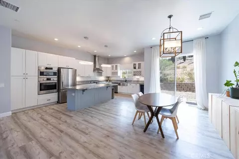Kitchen - 32700 Cox, Menifee, CA 92584 photo 5 of 5