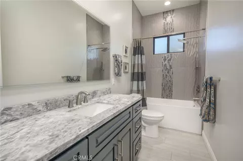 Bath - 40088 Walcott Ln, Temecula, CA 92591 photo 4 of 6