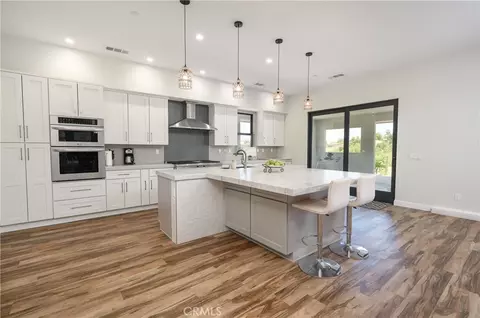 Kitchen - 40088 Walcott Ln, Temecula, CA 92591 photo 1 of 4