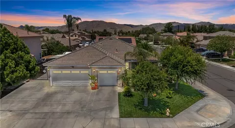 254 Percheron Ct, San Jacinto, CA 92582