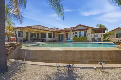 Exterior - 3508 Vista Corona, Fallbrook, CA 92028 photo 9 of 13