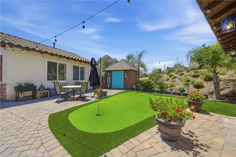 Exterior - 3508 Vista Corona, Fallbrook, CA 92028 photo 6 of 13
