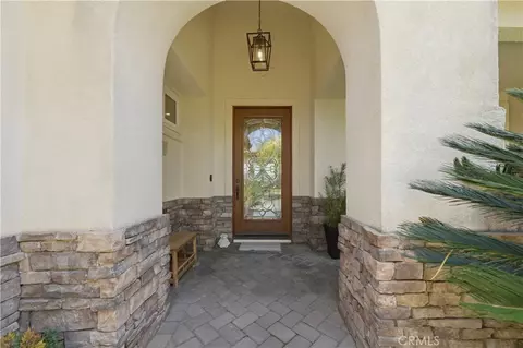 Entry Way - 3508 Vista Corona, Fallbrook, CA 92028 photo 1 of 4