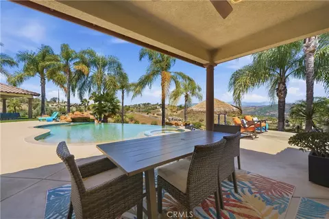 Exterior - 3508 Vista Corona, Fallbrook, CA 92028 photo 13 of 14