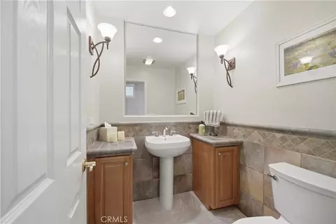 Bath - 3508 Vista Corona, Fallbrook, CA 92028 photo 4 of 6