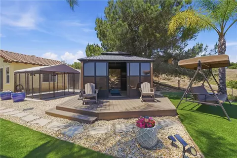 Exterior - 3508 Vista Corona, Fallbrook, CA 92028 photo 7 of 14