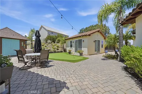 Exterior - 3508 Vista Corona, Fallbrook, CA 92028 photo 4 of 14