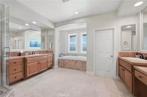 Bath - 3508 Vista Corona, Fallbrook, CA 92028 photo 1 of 6