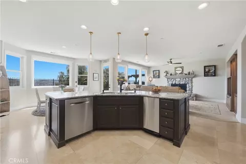 Kitchen - 3508 Vista Corona, Fallbrook, CA 92028 photo 2 of 5