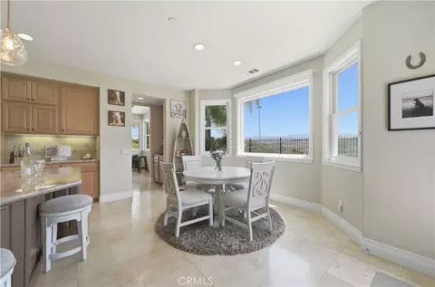 Dining - 3508 Vista Corona, Fallbrook, CA 92028 photo 8 of 9