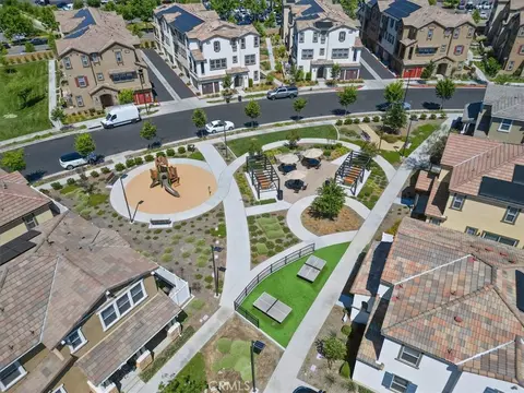 View/Area - 28175 Ashtree, Temecula, CA 92591 photo 2 of 5