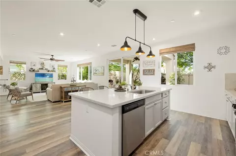 Kitchen - 30154 Old Mill Rd, Menifee, CA 92584 photo 3 of 5